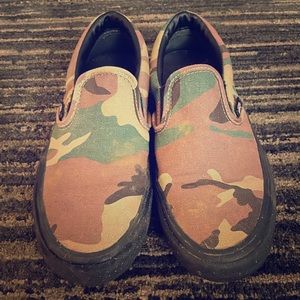 Camo slip on Vans